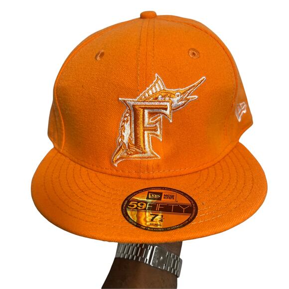 New Era Miami Marlins Fitted Hat 7 1/4 - Picture 1 of 4